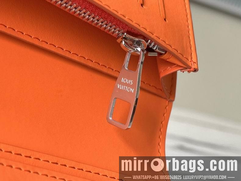 LV Replica Bags Aerogram M81153 10x19x2 cm gf