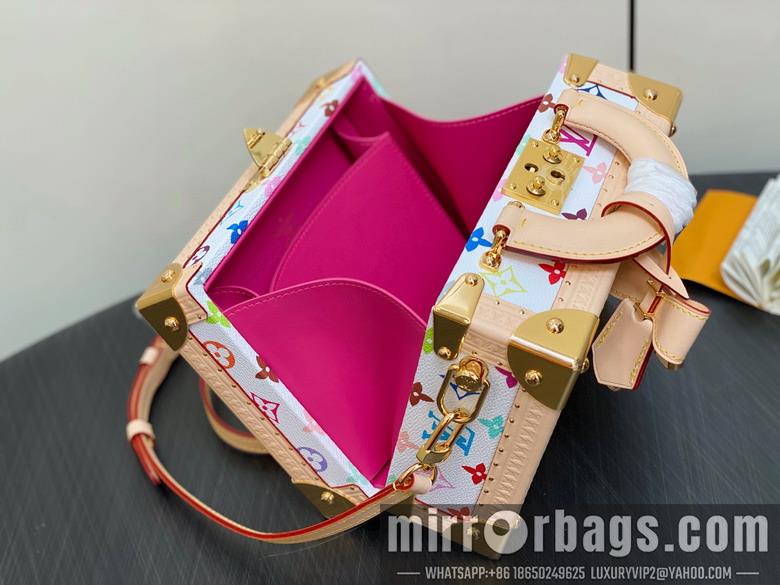 LV Replica Bags M13125 22.5x17.5x11cm gf