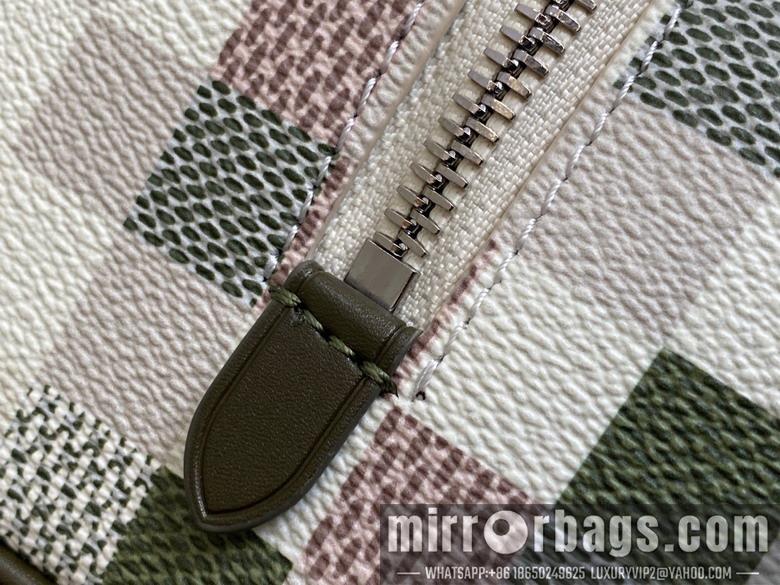 LV Replica Bags Dopp Kit M00112 23x13x12cm gf