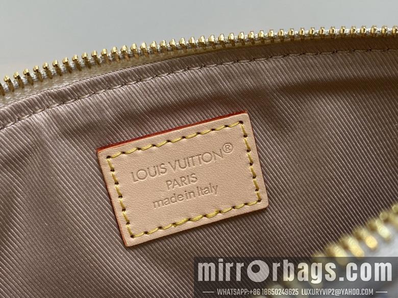 LV Replica Bags Keepit N00230 12x6x29cm gf