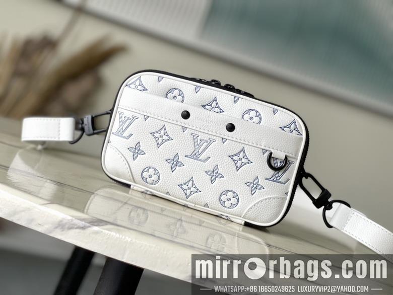 LV Replica Bags Alpha M83383 11x18.5x6.5cm gf