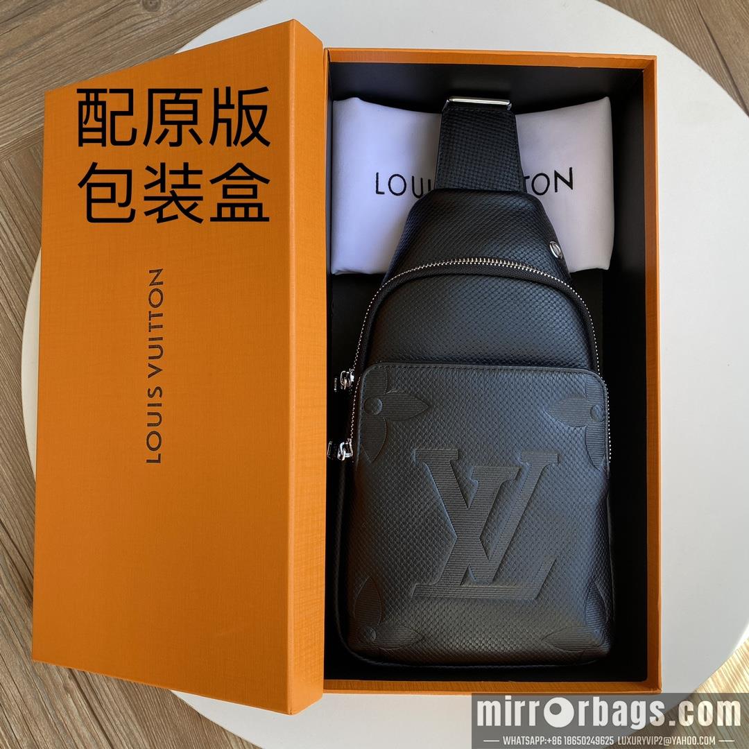 LV Replica Bags 1027 30X17X5cm