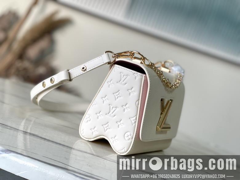 LV Replica Bags Twist M50332 19x15x9cm gf