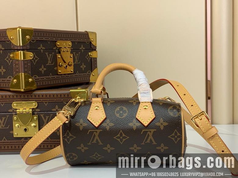 LV Replica Bags Speedy M13226 18x10.5x11.5cm gf