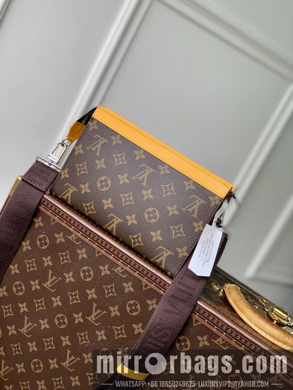LV Replica Bags Alpha M81124 18.5x11x6.5cm gf1