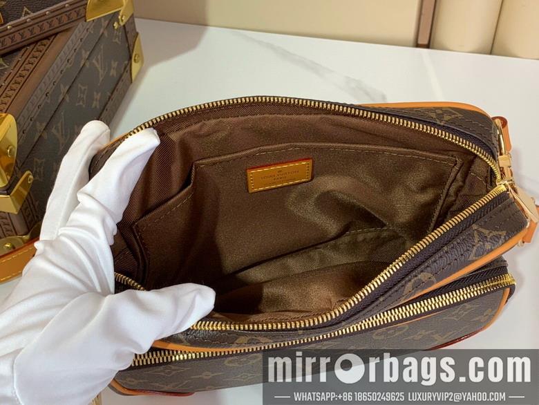 LV Replica Bags Nil m14016 17.5x11x25cm gf