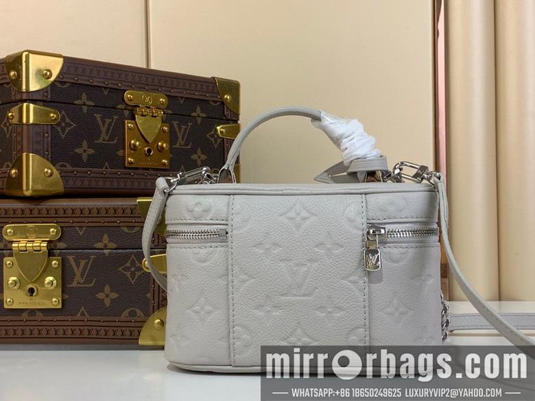 LV Replica Bags Vanity m13593 11.5x6.5x19cm gf
