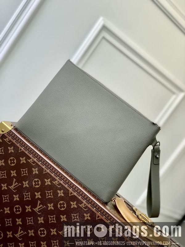 LV Replica Bags Aerogram iPad M69837军绿 30x22x5cm gf