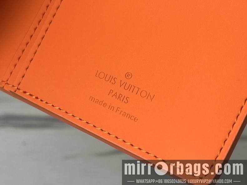 LV Replica Bags Aerogram M81153 10x19x2 cm gf