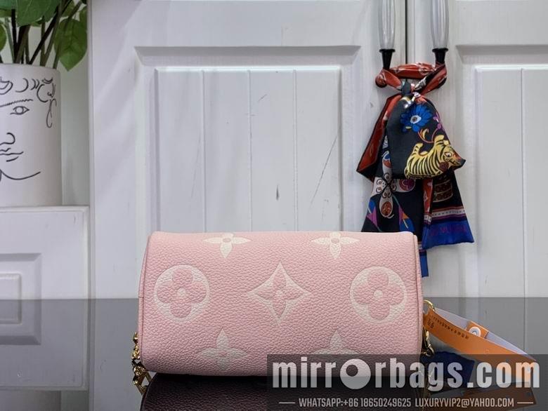 LV Replica Bags Speedy M81625 16X11X9cm