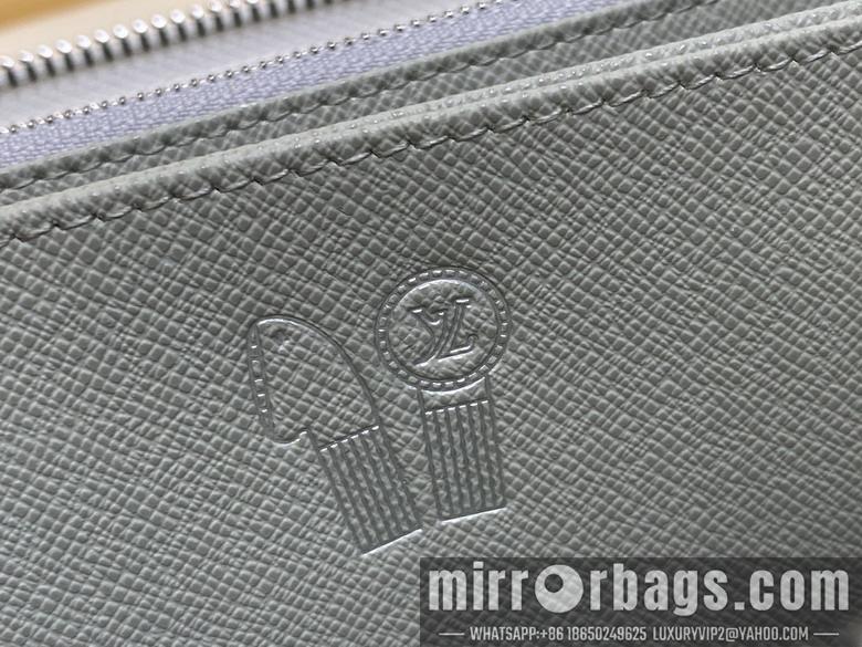 LV Replica Bags Zippy M13908 19.5x10.5x2.5cm gf1