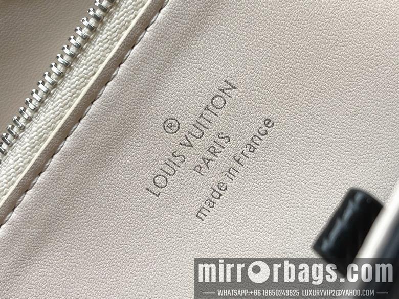 LV Replica Bags Twist M50282 23x17x9.5cm gf.