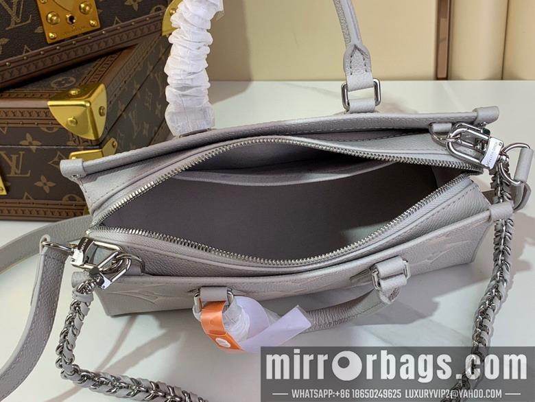 LV Replica Bags On M23640 25x13x10cm gf