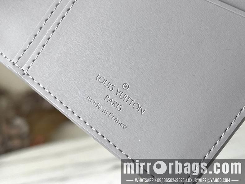 LV Replica Bags Aerogram M81153 10x19x2 cm gf