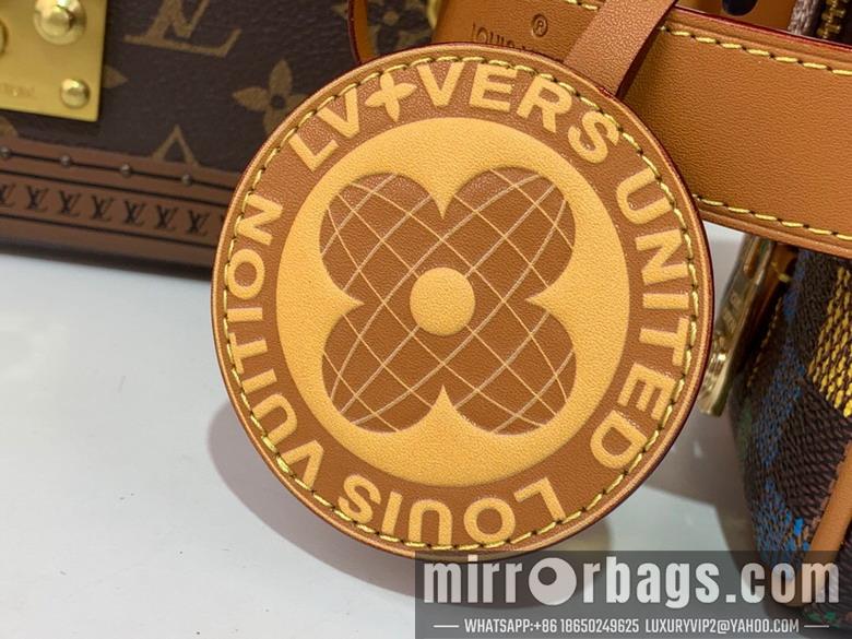 LV Replica Bags Dopp kit N00151 13x12x23cm gf