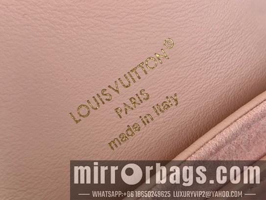 LV Replica Bags Backpack M13389 20x7.5x15cm gf