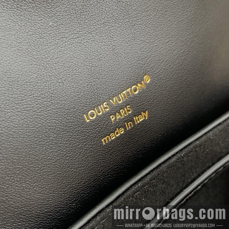 LV Replica Bags Coussin M13357 26x10x21cm gf