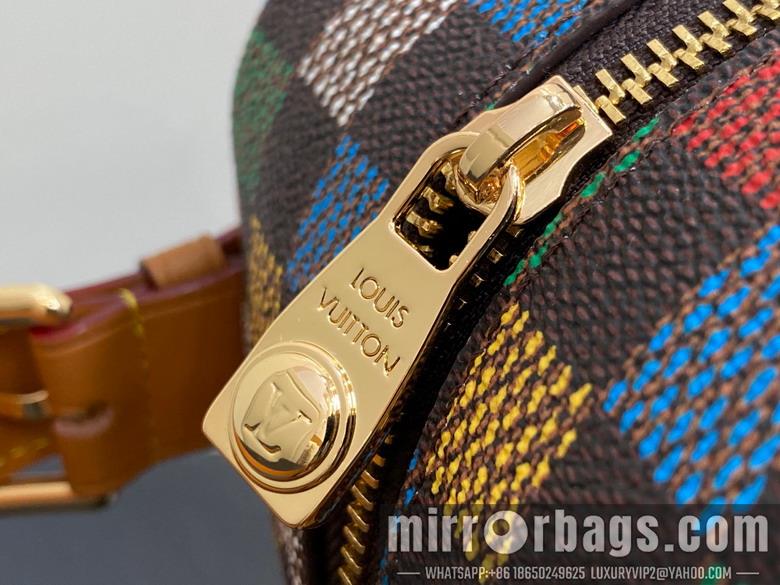 LV Replica Bags Dopp Kit M00151 23x13x12cm gf