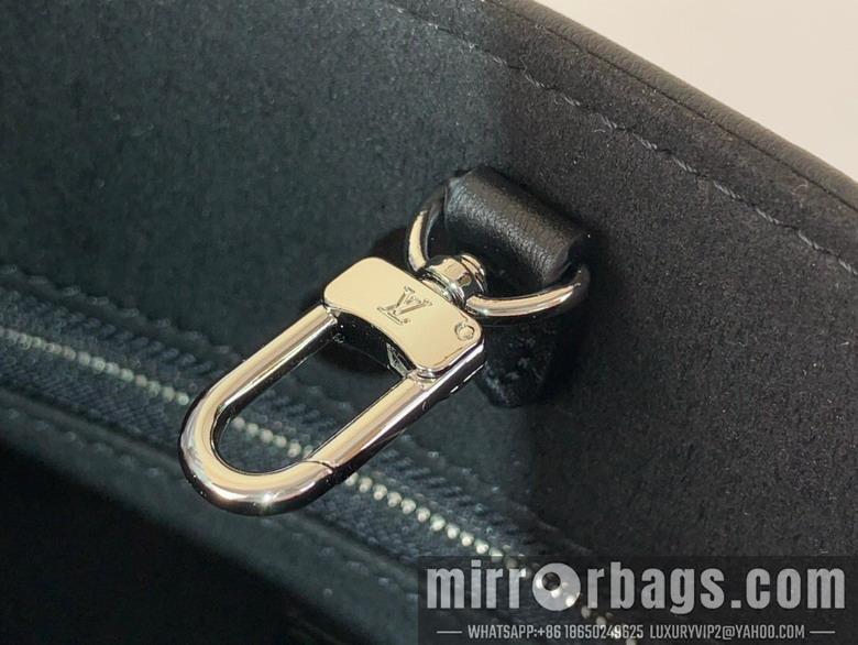 LV Replica Bags On M14576 25x19x11.5cm gf