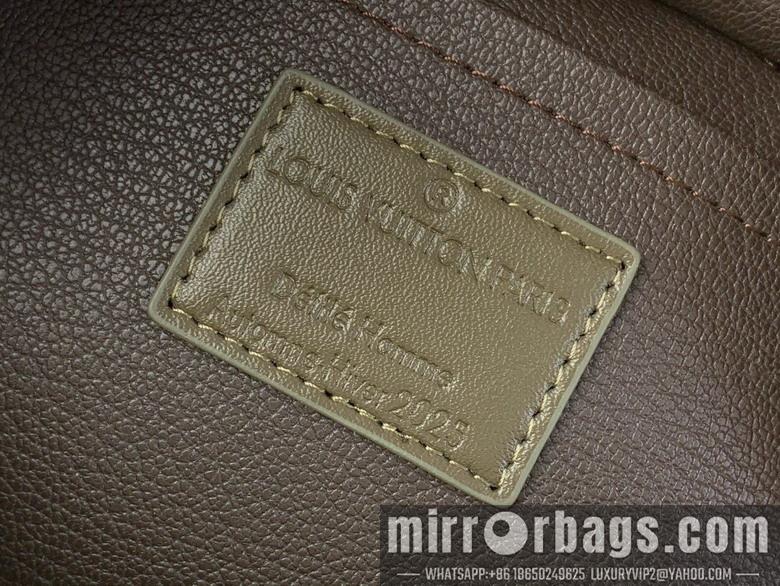 LV Replica Bags Dopp kit N00112 13x12x23cm gf1