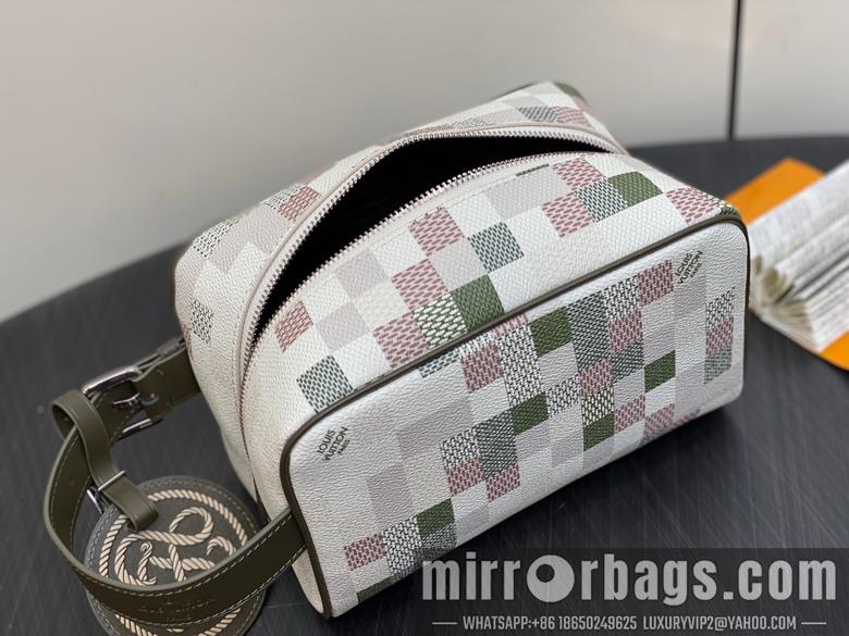 LV Replica Bags Dopp Kit M00112 23x13x12cm gf