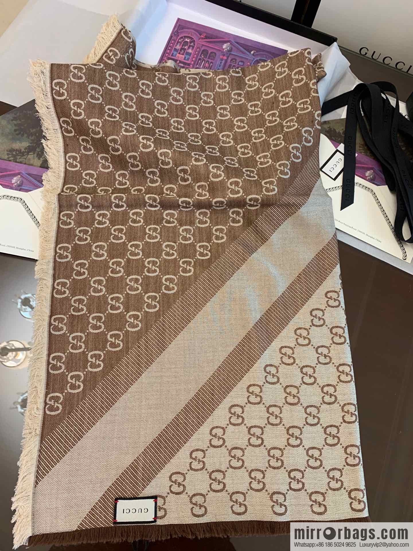 GUCCI Gucci letter pattern 100% silk wool scarf