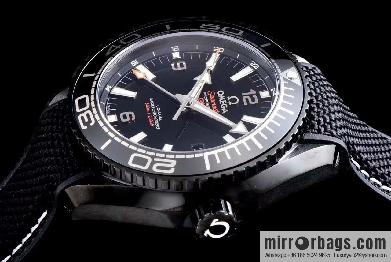 BF boutique, hippocampus 600-meter series automatic mechanical men's watch is equipped with the original 4-pin GMT8906 movement with stable performance