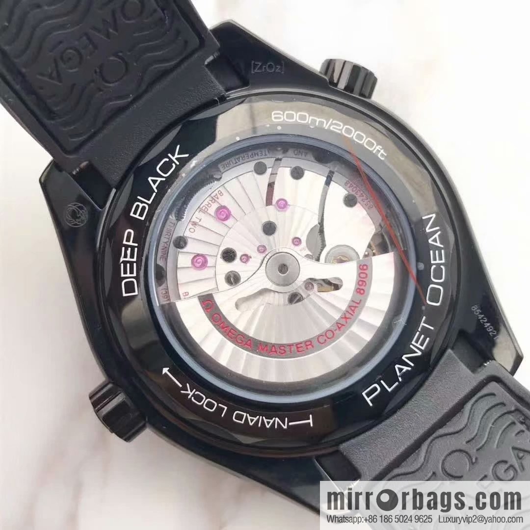 BF boutique, hippocampus 600-meter series automatic mechanical men's watch is equipped with the original 4-pin GMT8906 movement with stable performance