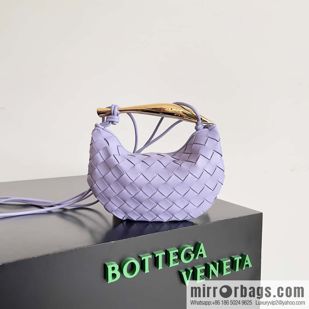 BottegaVeneta2023 new model, Baodiejia Bv spring and summer new mini sardines SARDINE model number: 744267 wisteria color