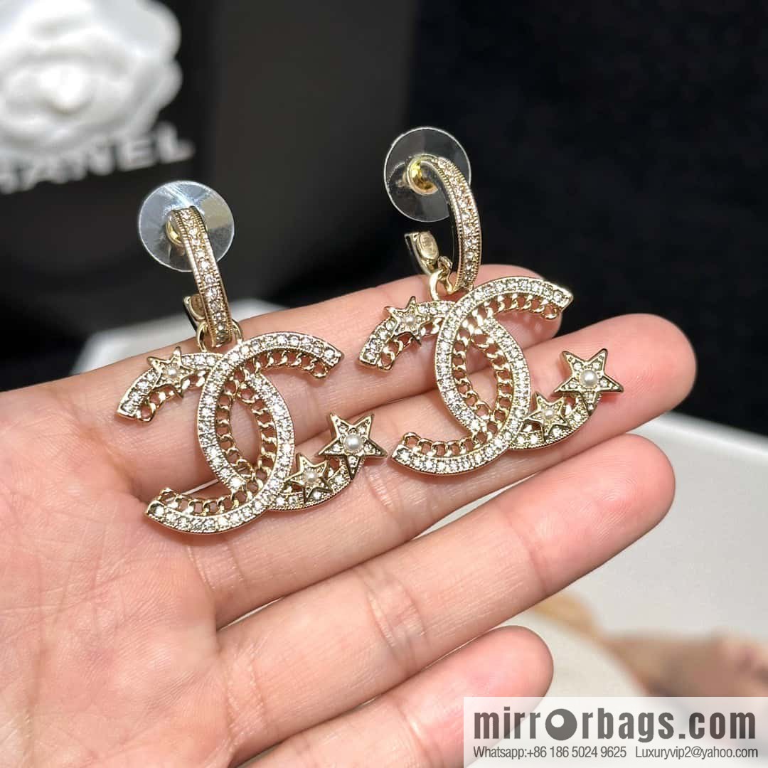 ❗️New ❗️☀️ new ☑️ chanel c2 double c hollow star ⭐ pentagram earrings ☀️