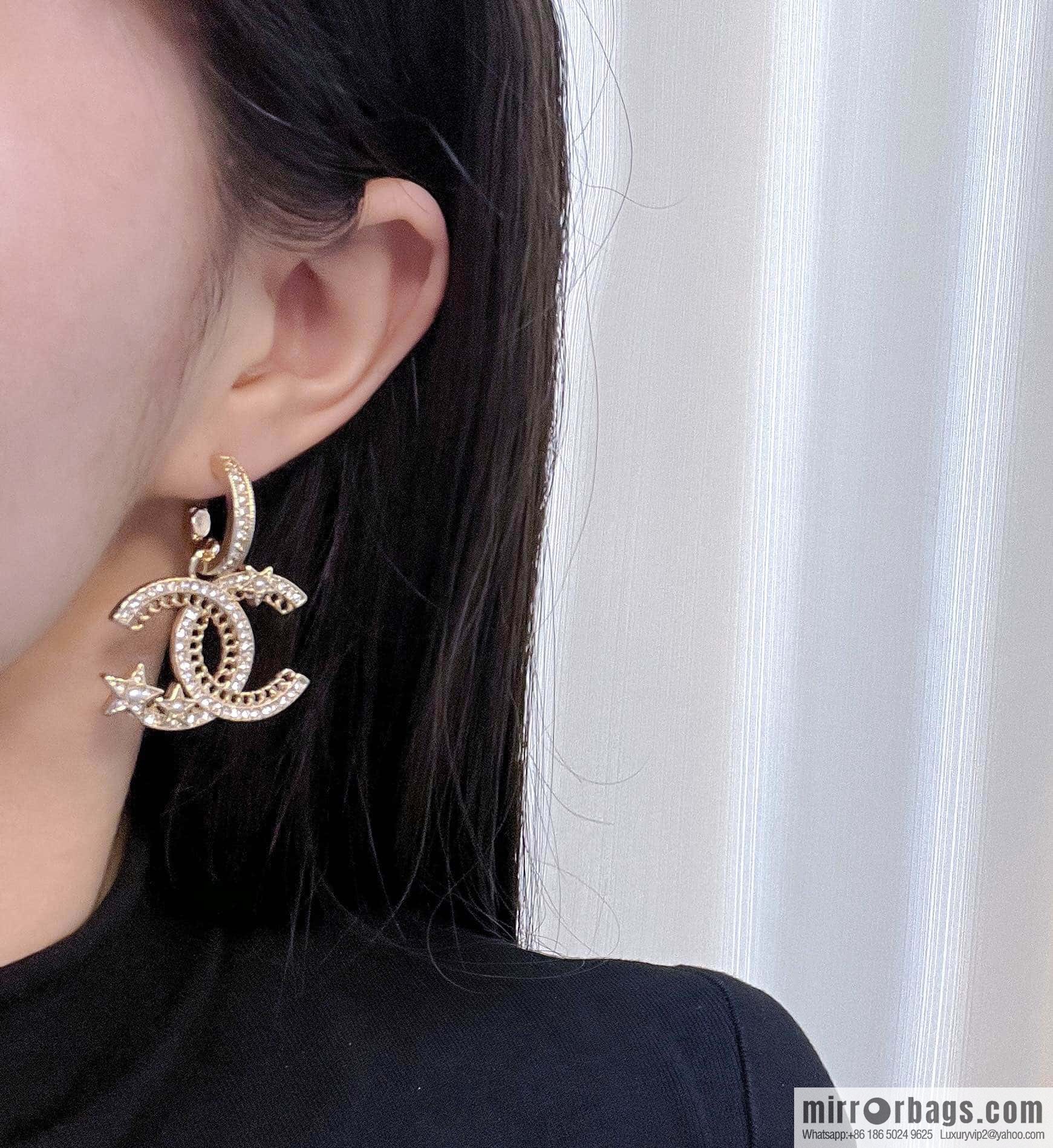 ❗️New ❗️☀️ new ☑️ chanel c2 double c hollow star ⭐ pentagram earrings ☀️