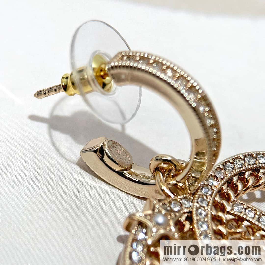 ❗️New ❗️☀️ new ☑️ chanel c2 double c hollow star ⭐ pentagram earrings ☀️