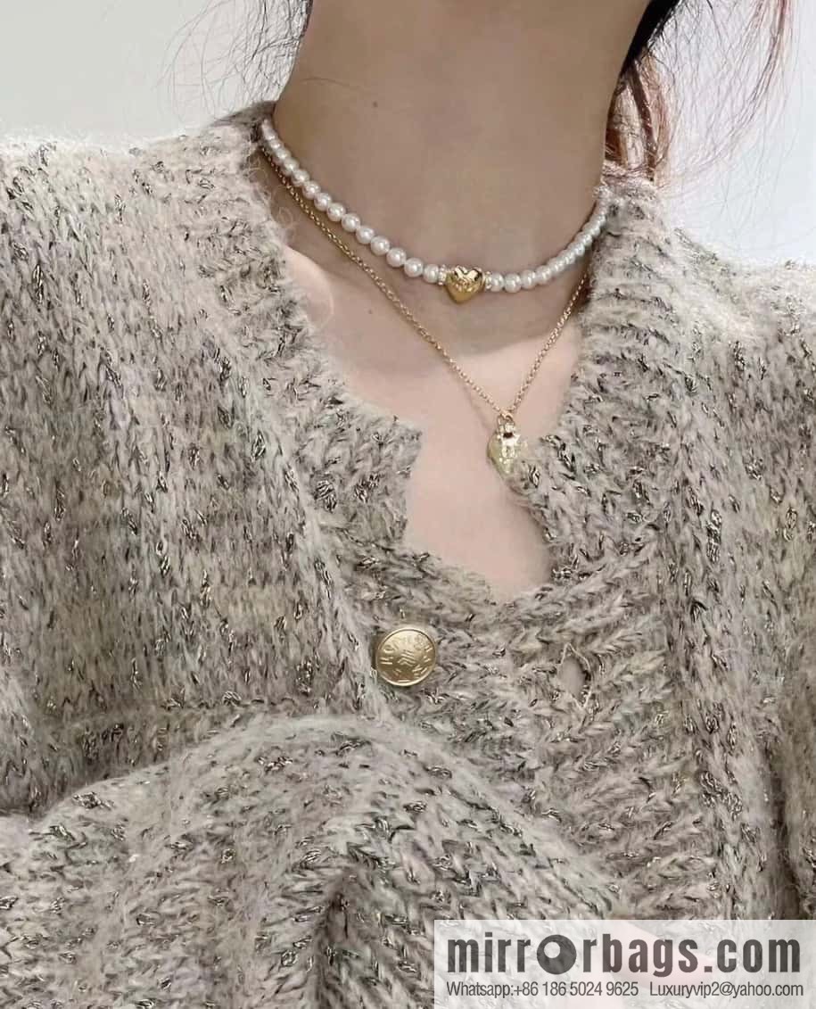 ❗️New ❗️☀️ New ☑️ Chanel Double C Peach Heart Love Pearl Bracelet Necklace ☀️