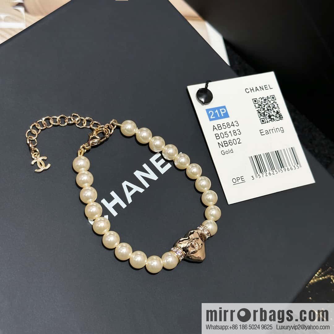 ❗️New ❗️☀️ New ☑️ Chanel Double C Peach Heart Love Pearl Bracelet Necklace ☀️
