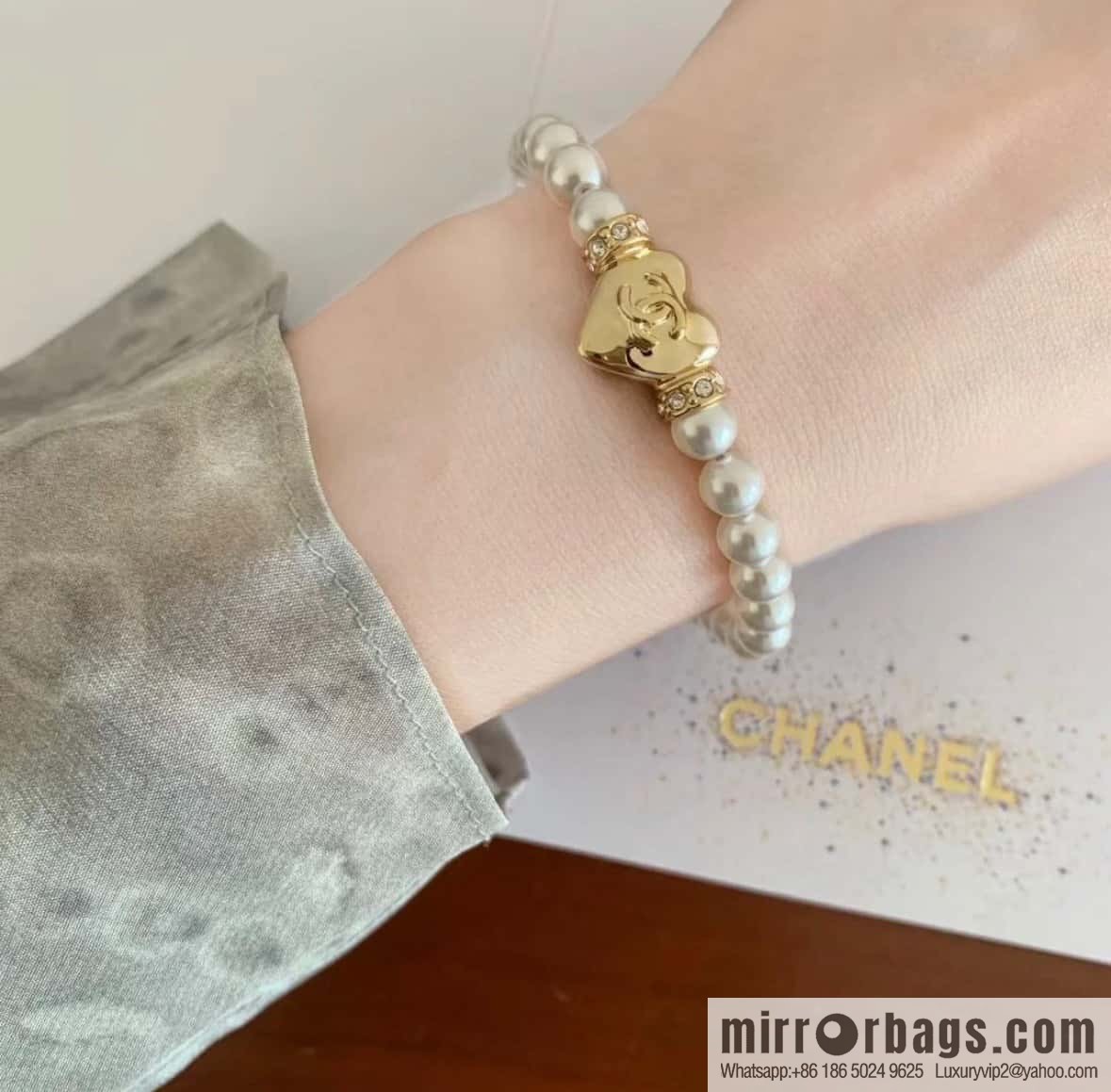 ❗️New ❗️☀️ New ☑️ Chanel Double C Peach Heart Love Pearl Bracelet Necklace ☀️