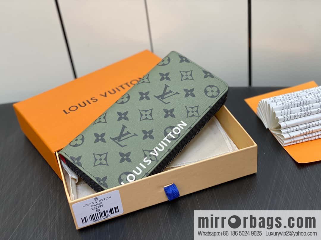 [Original single boutique] M82799 green, silk screen single zipper wallet series Zippy zipper wallet