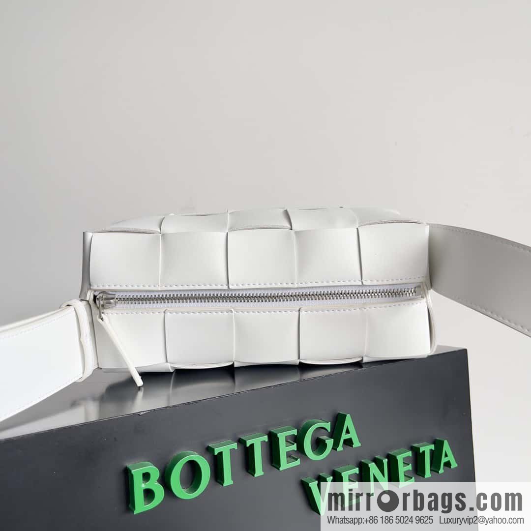 B Unisex same BRICK CASSETTE long shoulder strap series crossbody bag shoulder backpack model; 729251 white