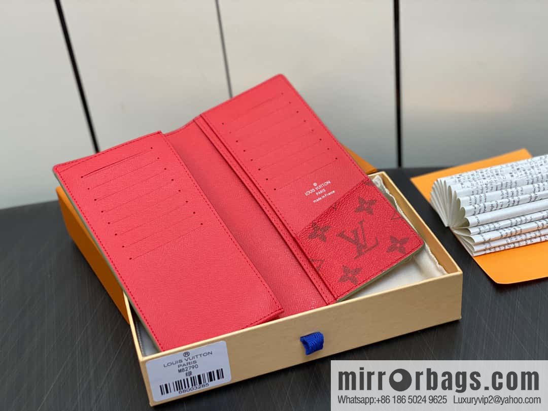 [Original order boutique] M82790 green, silk screen suit wallet series Brazza wallet