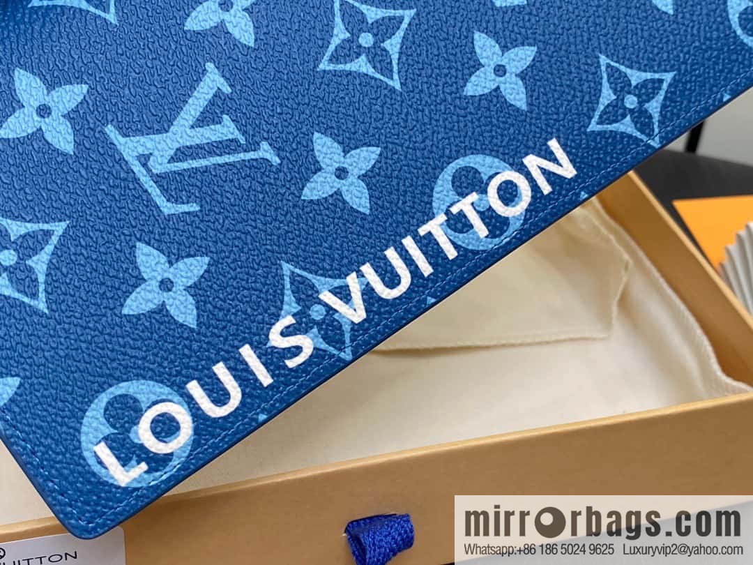 [Original order boutique] M82790 blue, silk screen suit wallet series Brazza wallet