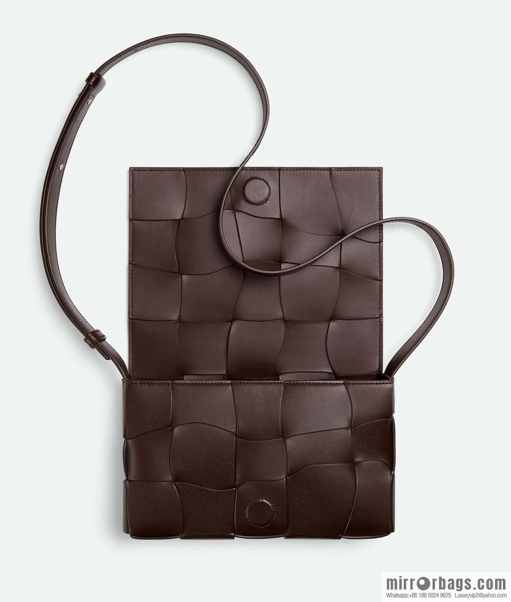 Bv new cassette wavy shape, shoulder backpack model; 755161 brown