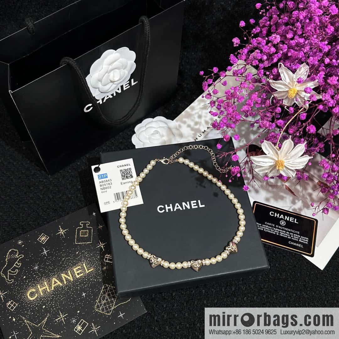❗️New ❗️☀️ New ☑️ Chanel peach heart love pearl necklace ☀️