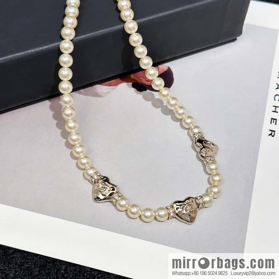 ❗️New ❗️☀️ New ☑️ Chanel peach heart love pearl necklace ☀️
