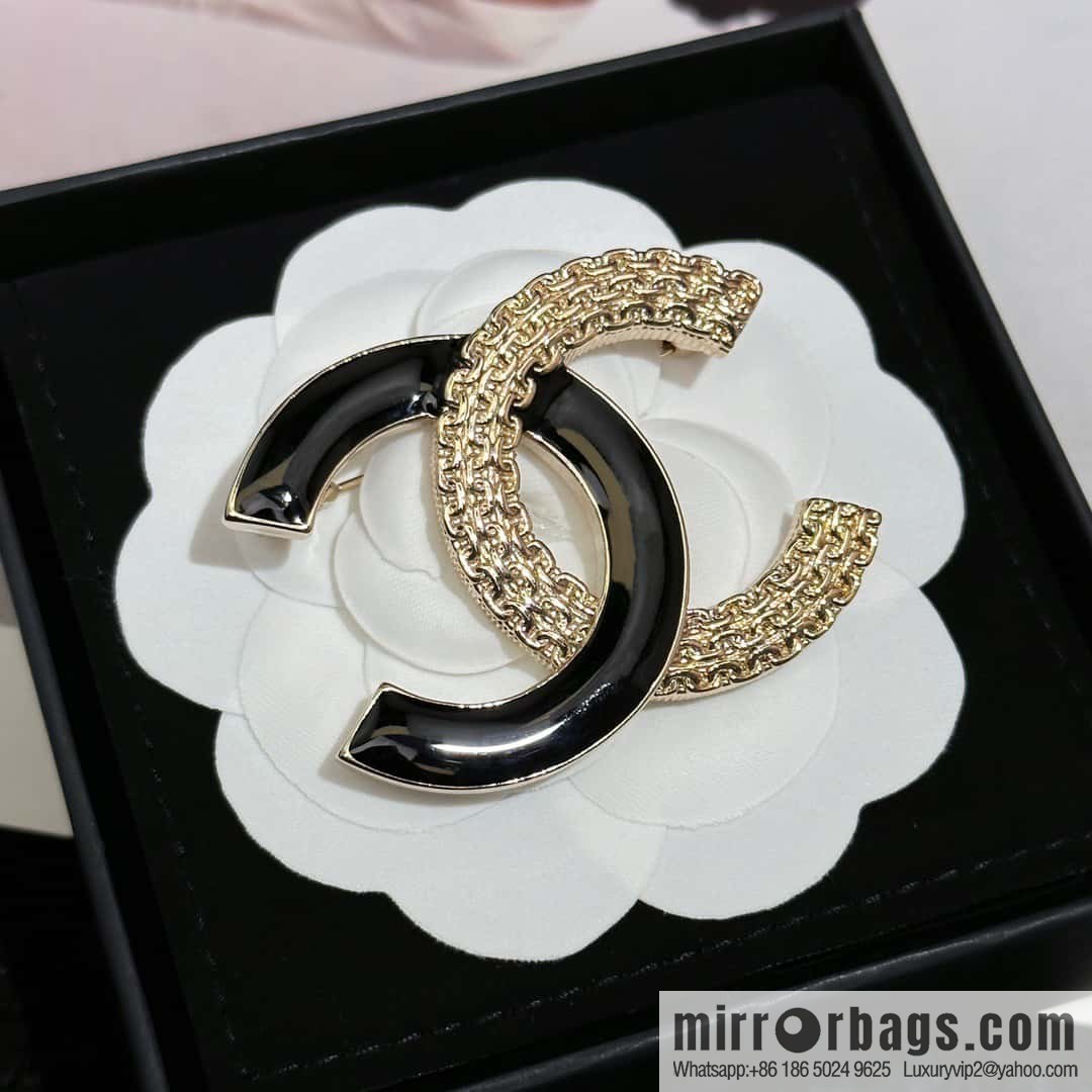 ❗️New ❗️ ☀️ new ☑️ Chanel half black oil drop brooch ☀️