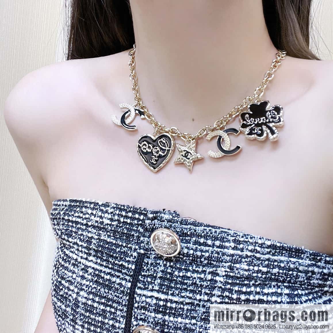 ❗️New ❗️☀️ New ☑️ Chanel Double C Four Leaf Clover Peach Heart Pentagram Oil Drip Necklace ☀️
