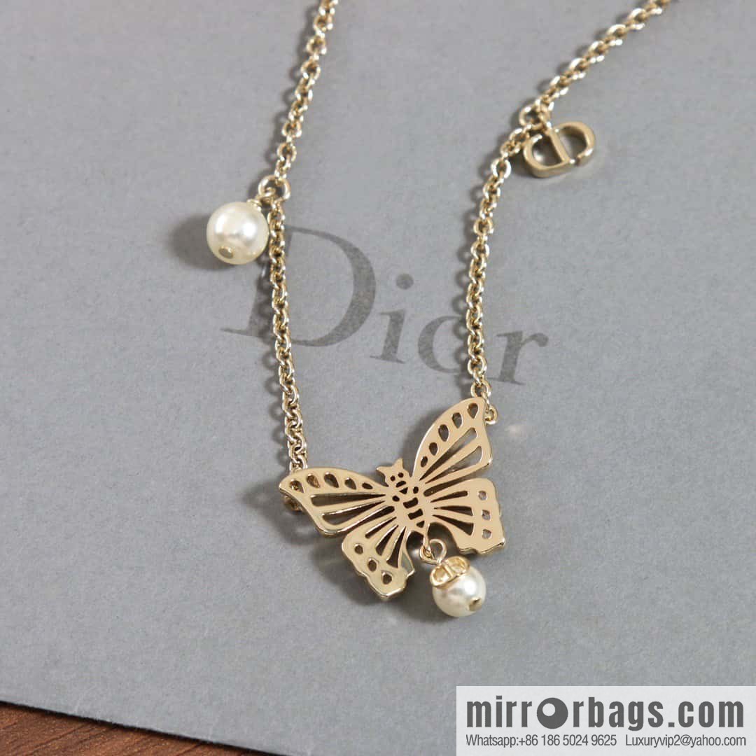 New ☑️ DIOR DIOR MÉTAMORPHOSE butterfly necklace