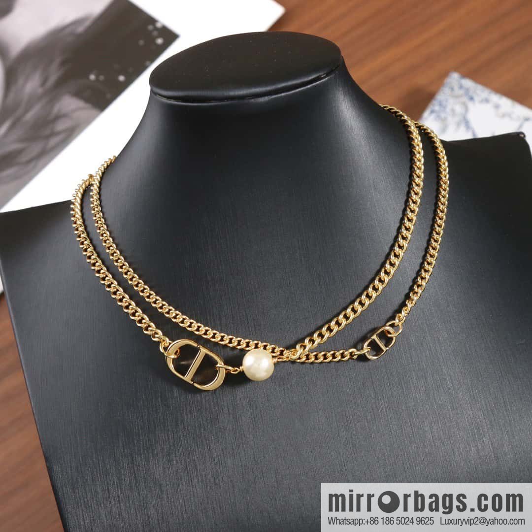 New ☑️ DIOR double pearl CD necklace