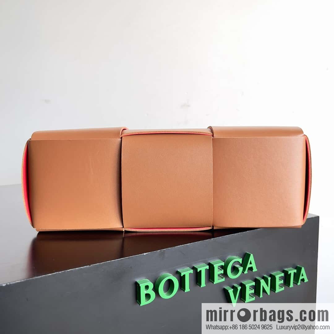 BottegaVeneta 30cm light brown red Intrecciato woven sheepskin two-color leather (fabric) tote handbag model: 652867