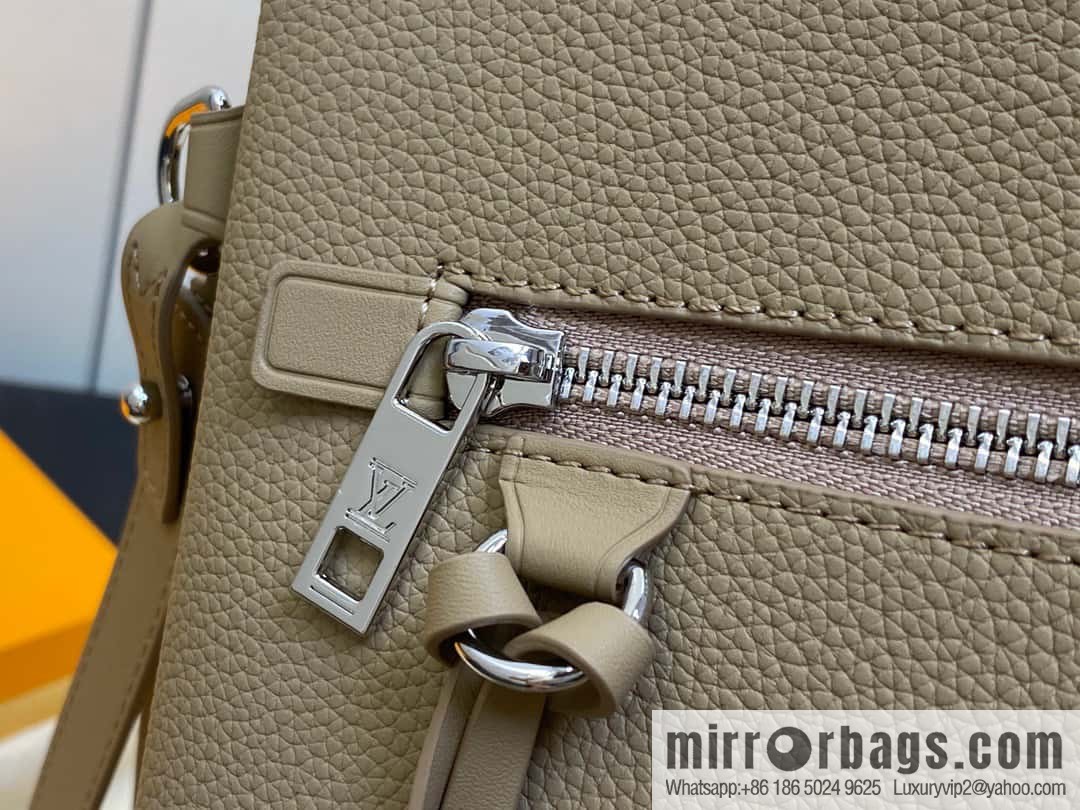 [Original single boutique] M69837 apricot, full leather M82278 clutch bag series