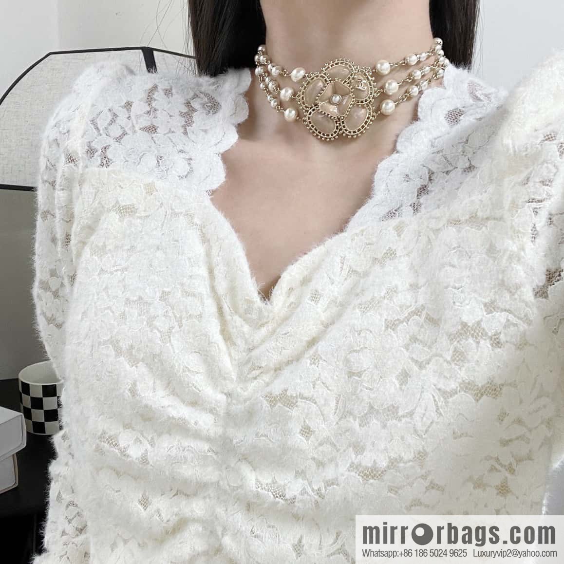 ☀️New ☑️ Chanel Double C Pink Black Camellia Pearl Necklace ☀️