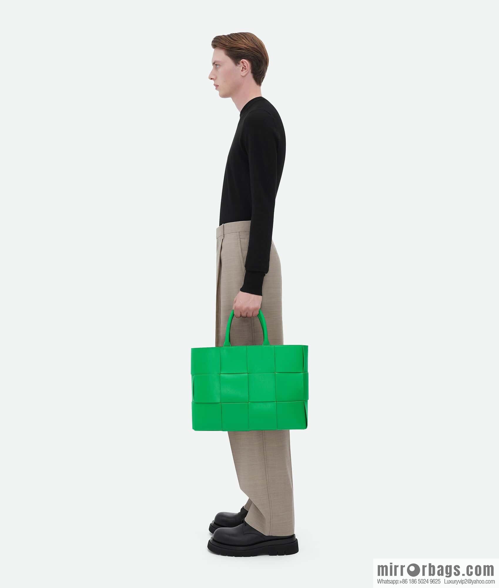 38Cm small four grid B home 2023 early spring new Arco Tote clutch bag model; 729244 Intreccio woven leather (fabric) tote handbag